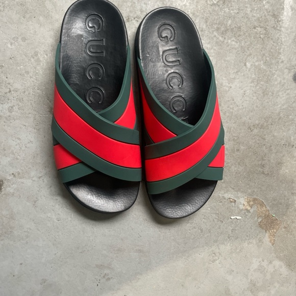 Gucci Red and Green Crisscross Slides - Picture 1 of 4